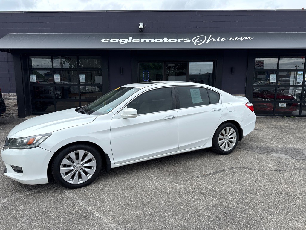 2015 Honda Accord Image 2