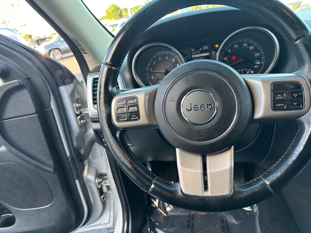 2013 Jeep Grand Cherokee Image 4