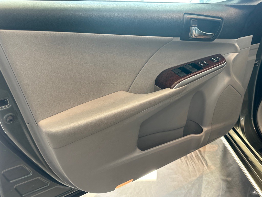 2012 Toyota Camry Image 15