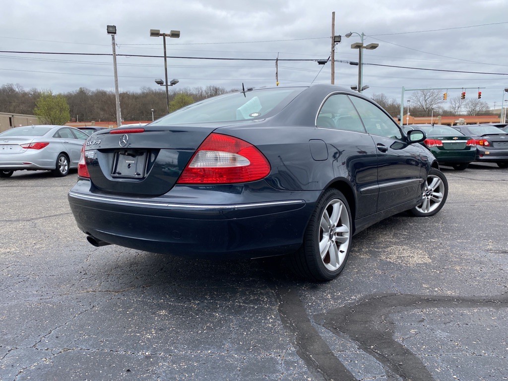 2006 Mercedes-Benz CLK-Class Image 4
