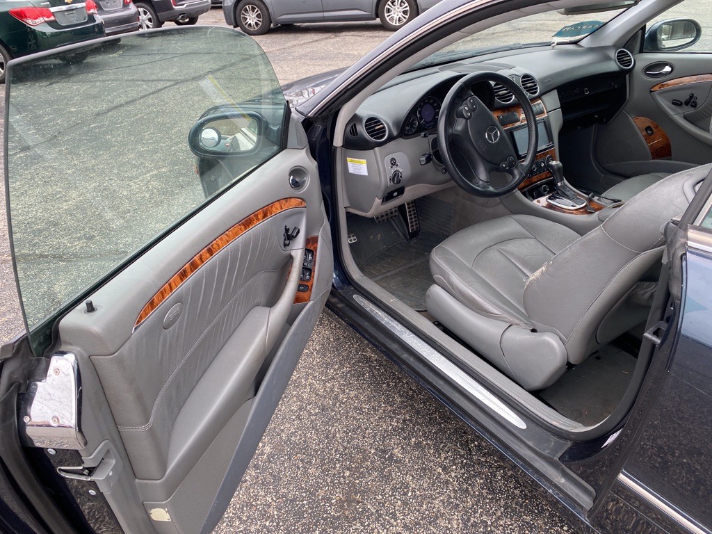2006 Mercedes-Benz CLK-Class Image 7