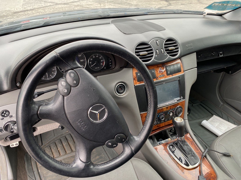 2006 Mercedes-Benz CLK-Class Image 8