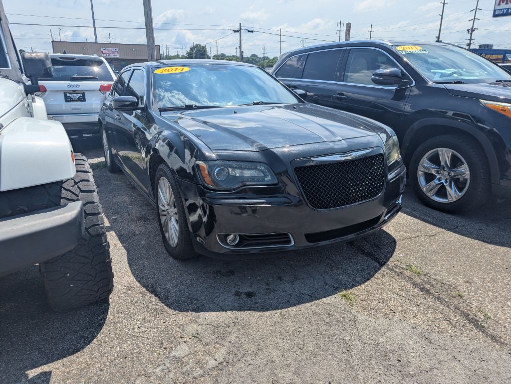 2014 Chrysler 300 Image 1