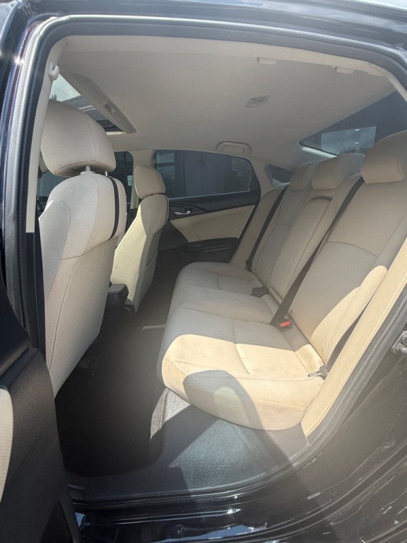 2018 Honda Civic Image 9