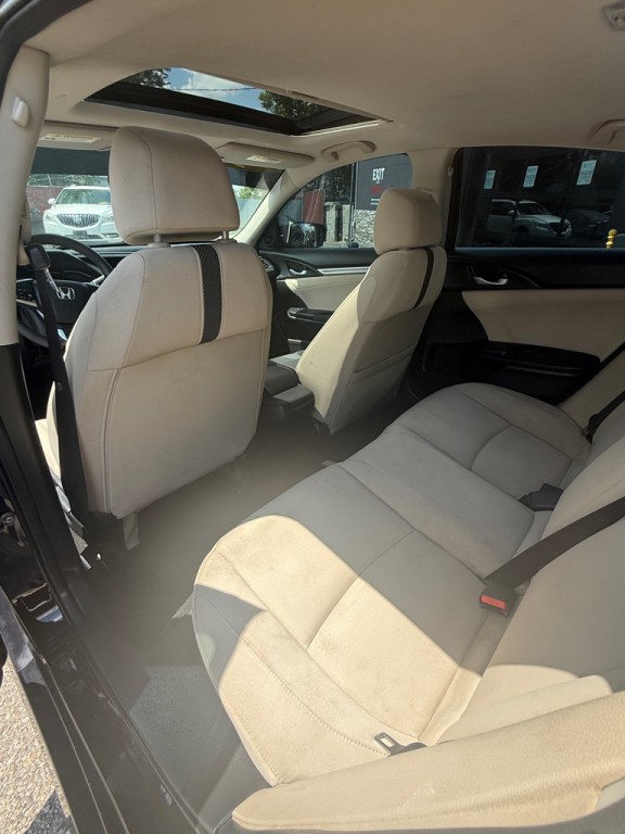 2018 Honda Civic Image 10