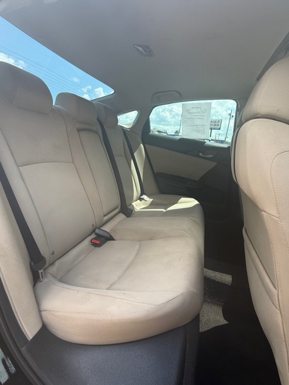 2018 Honda Civic Image 12
