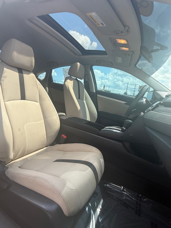 2018 Honda Civic Image 14