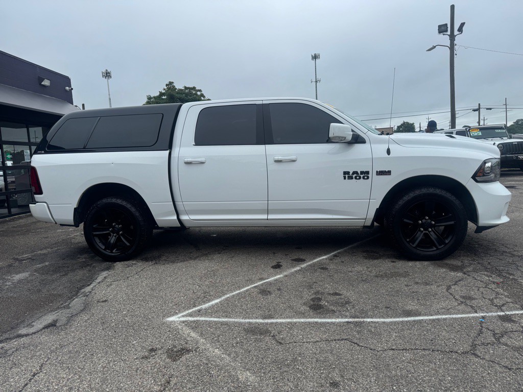 2018 RAM 1500 Image 3