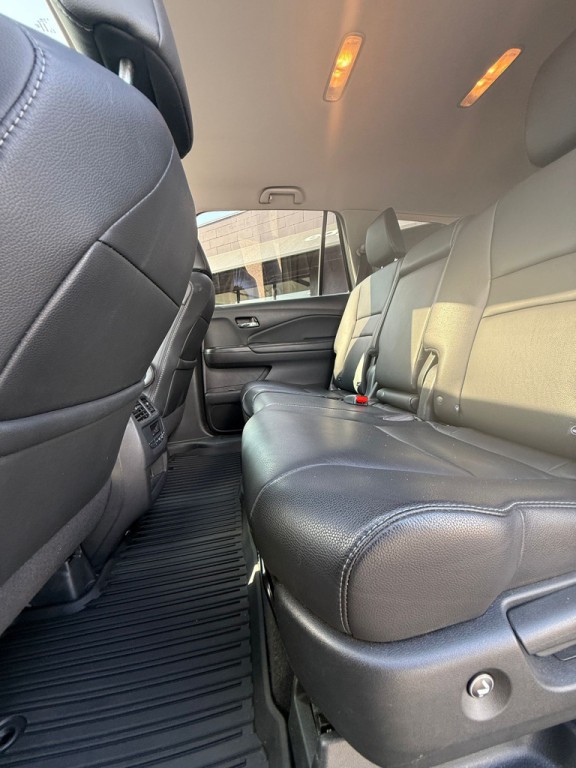 2018 Honda Pilot Image 6