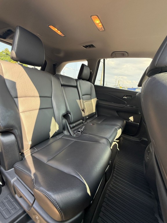 2018 Honda Pilot Image 10