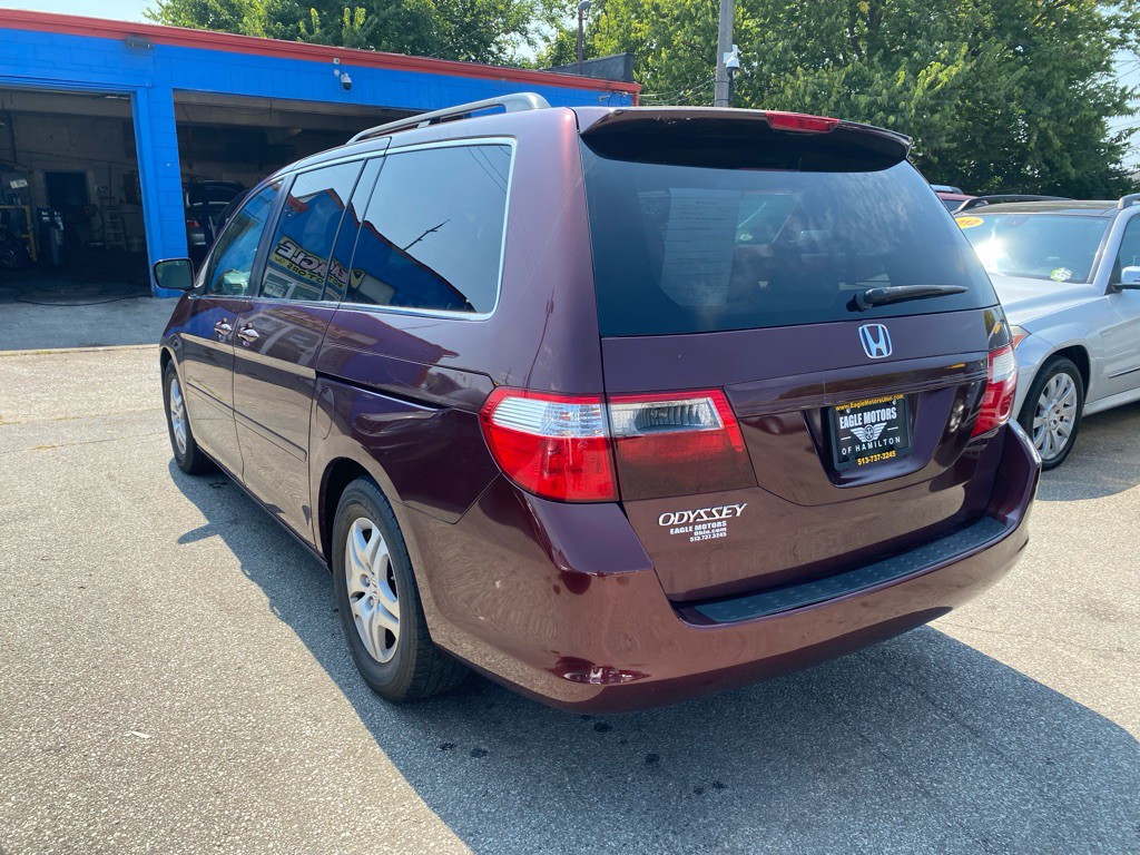 2007 Honda Odyssey Image 2