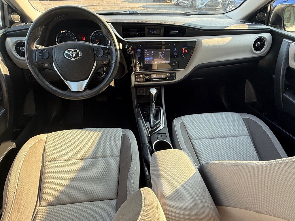 2018 Toyota Corolla Image 3