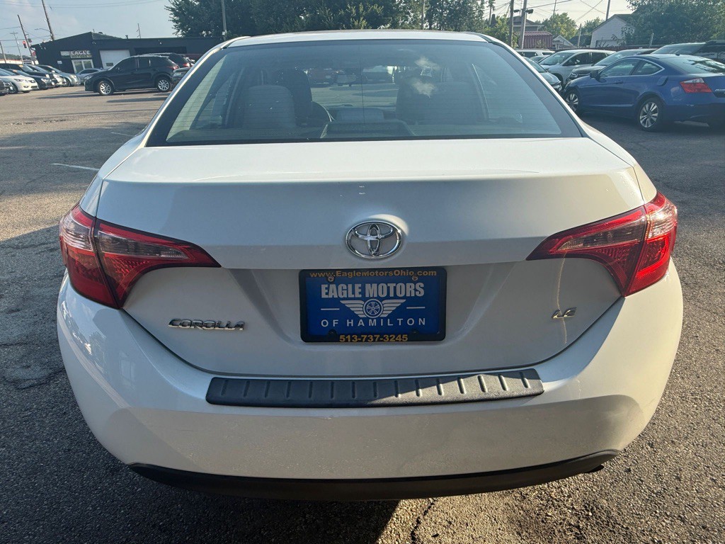 2018 Toyota Corolla Image 8