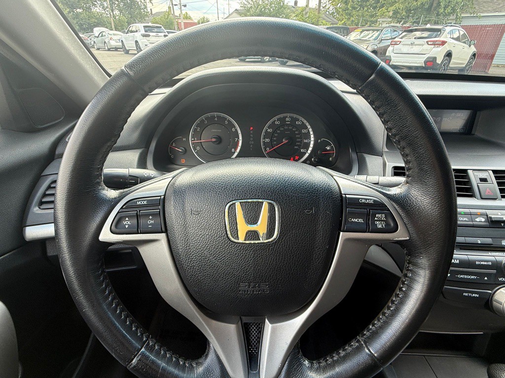 2009 Honda Accord Image 3