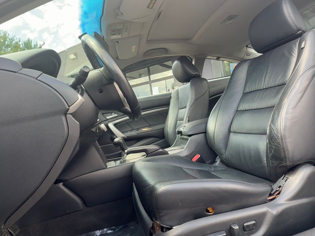 2009 Honda Accord Image 8