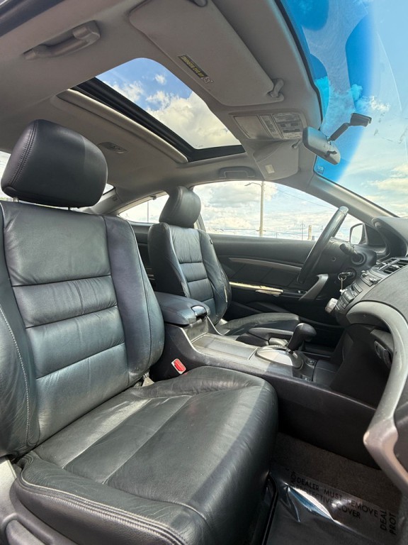 2009 Honda Accord Image 10
