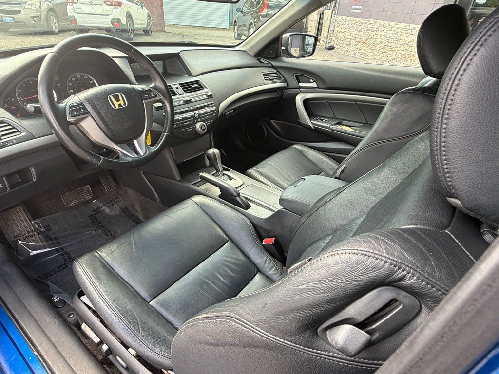 2009 Honda Accord Image 11