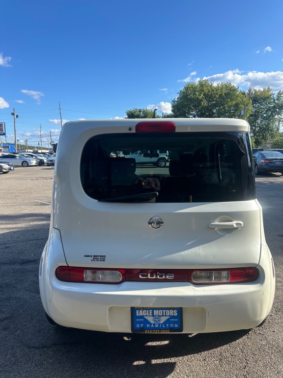 2011 Nissan Cube Image 6