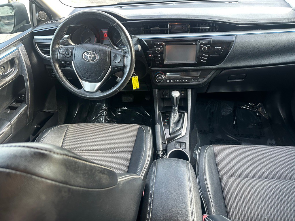 2015 Toyota Corolla Image 3