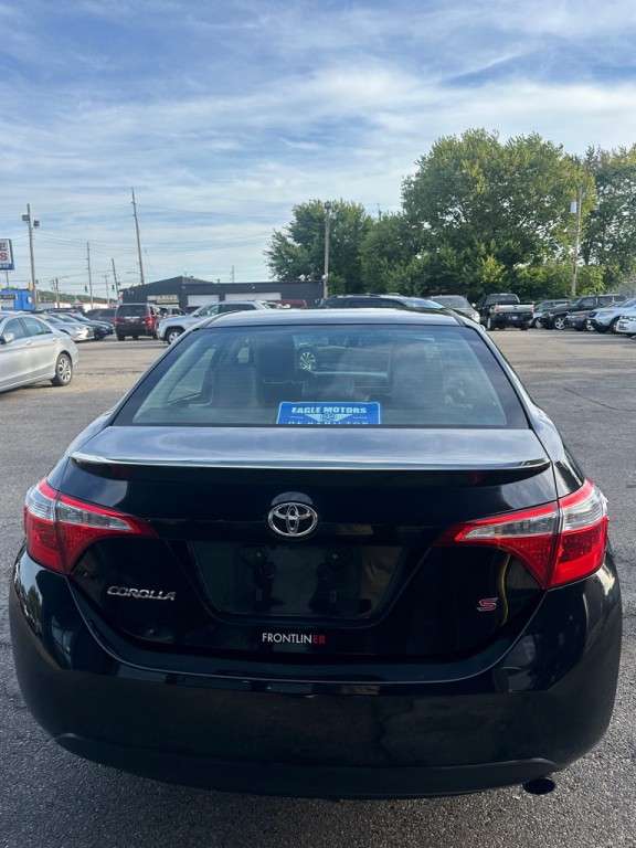 2015 Toyota Corolla Image 7
