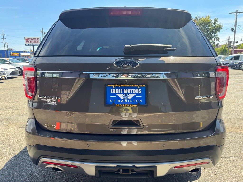 2016 Ford Explorer Image 4