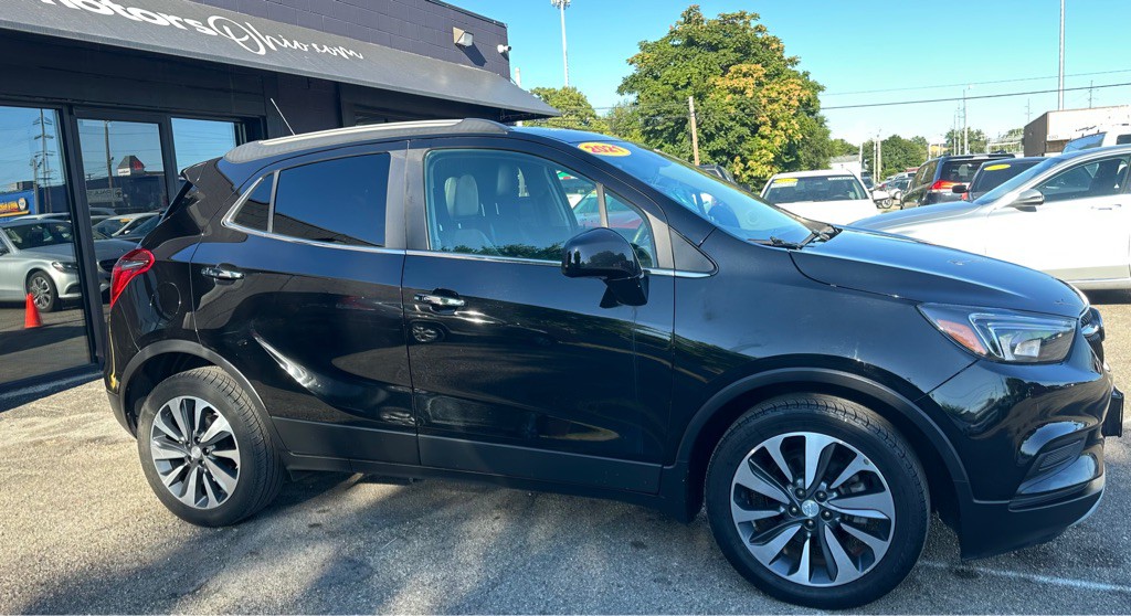 2021 Buick Enclave Image 8