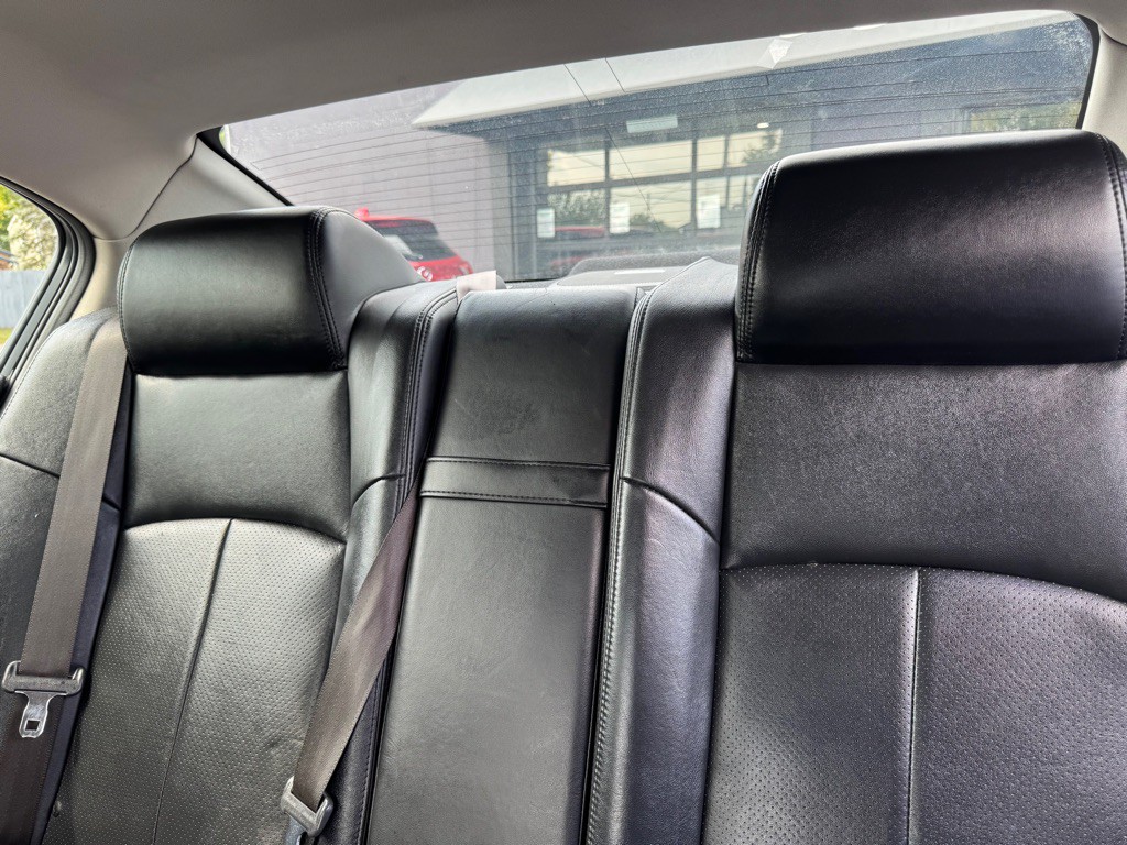 2013 INFINITI G37 Image 14
