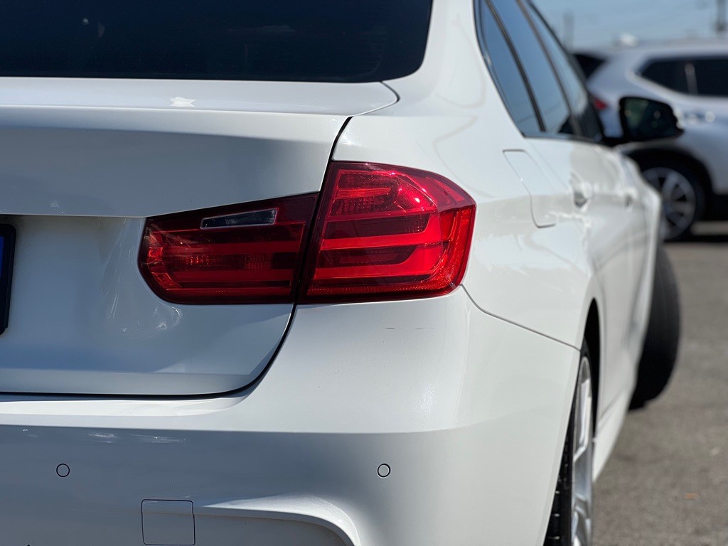 2014 BMW 3 Series Image 6