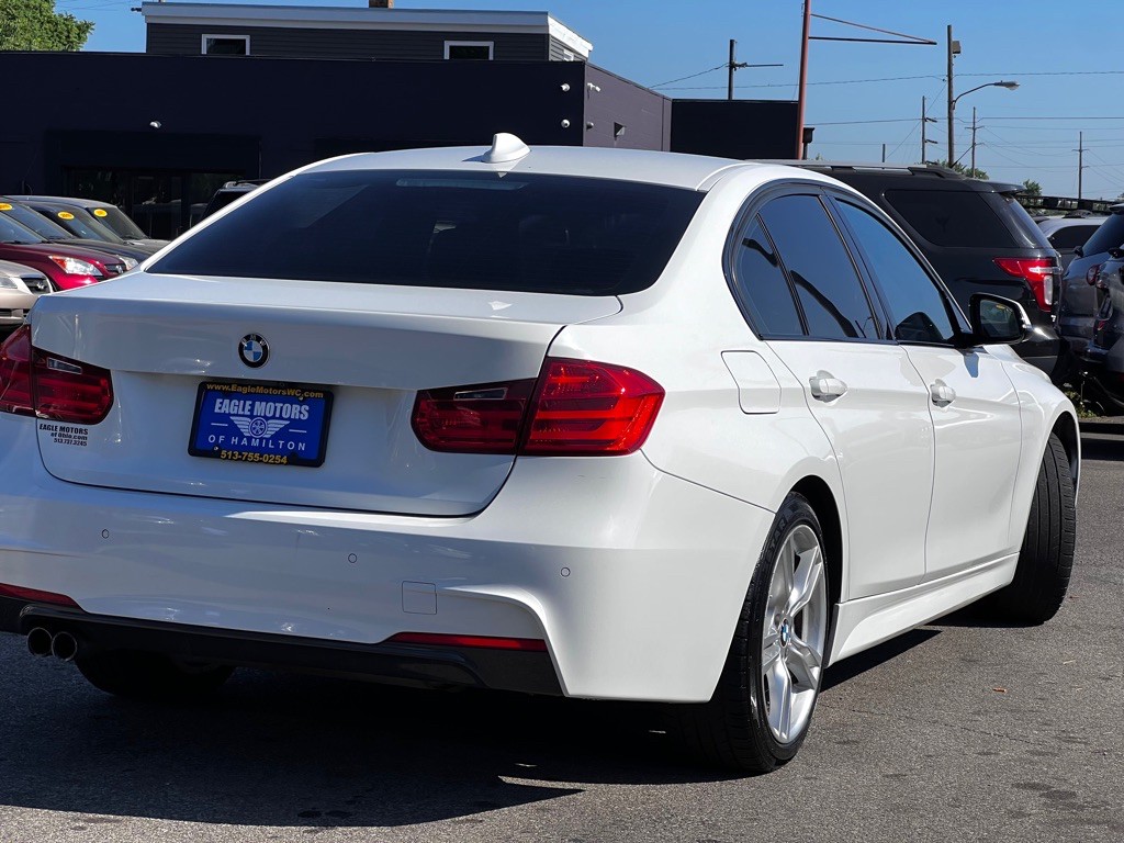2014 BMW 3 Series Image 7