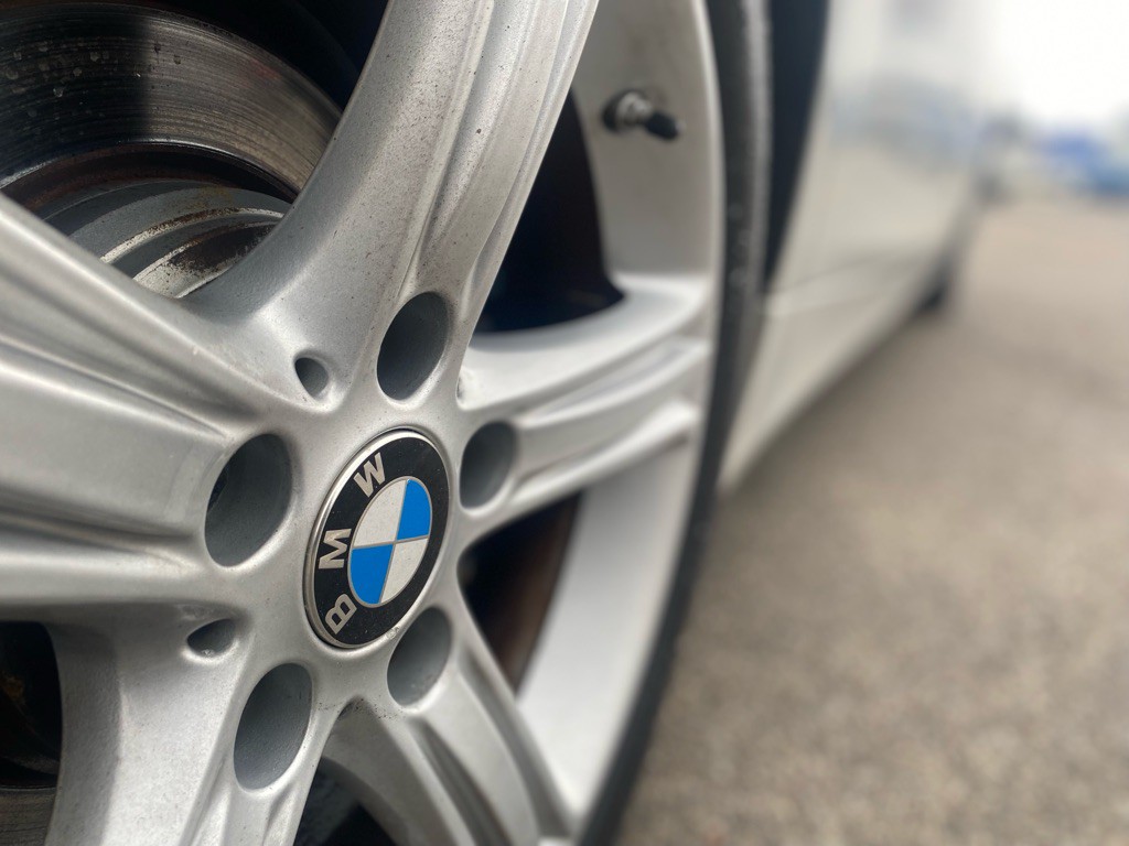 2014 BMW 3 Series Image 10