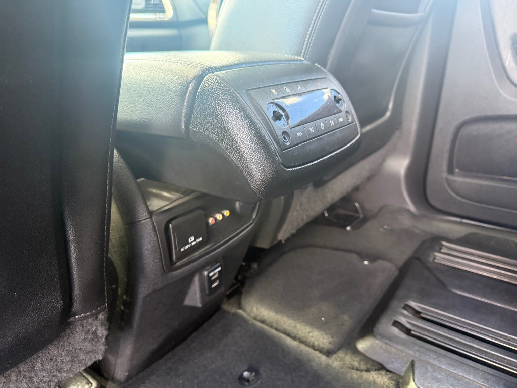 2016 GMC Acadia Image 7