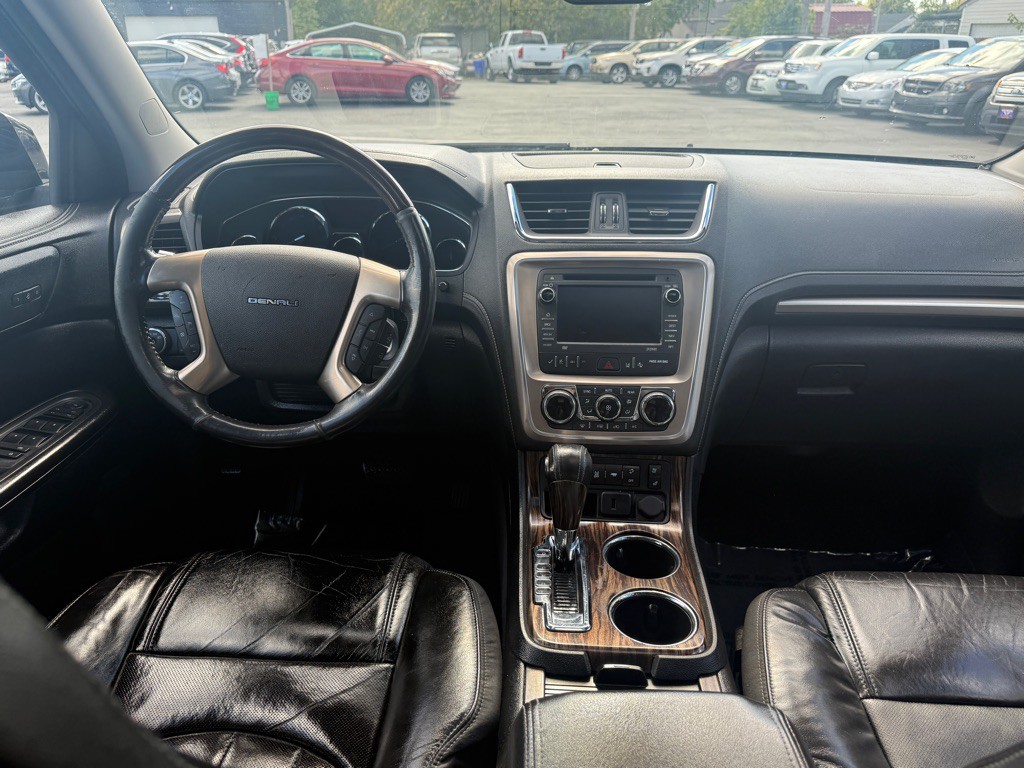 2016 GMC Acadia Image 9