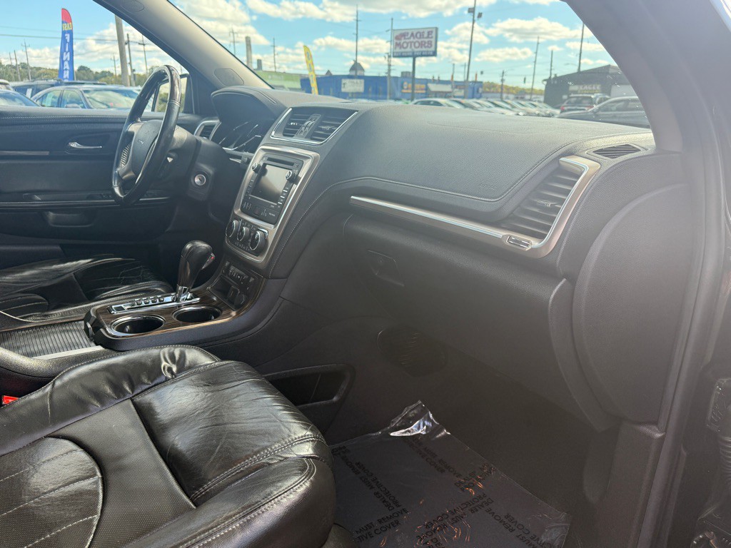 2016 GMC Acadia Image 10