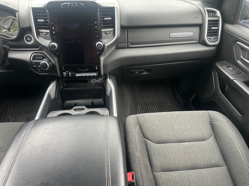 2020 RAM 1500 Image 3