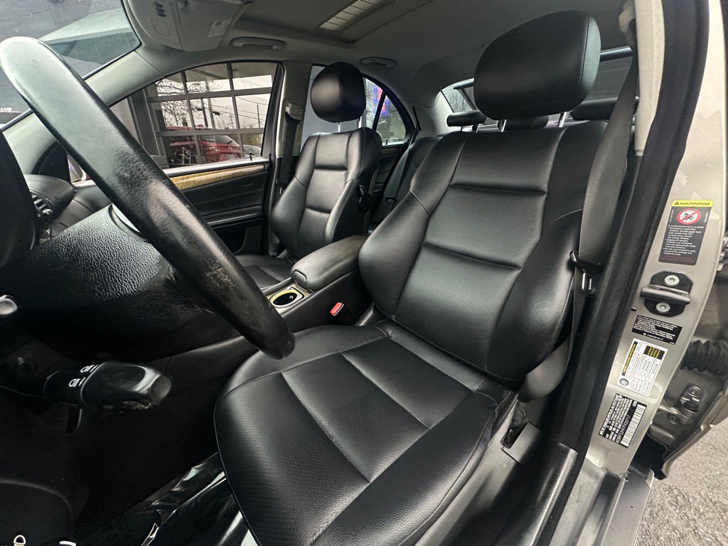 2007 Mercedes-Benz C-Class Image 4