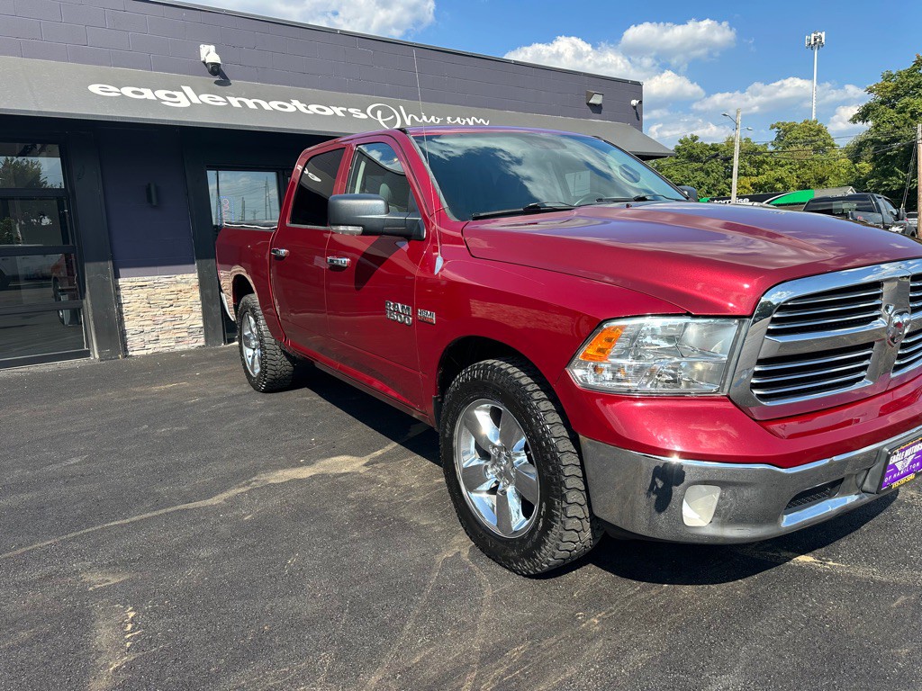 2014 RAM 1500 Image 2