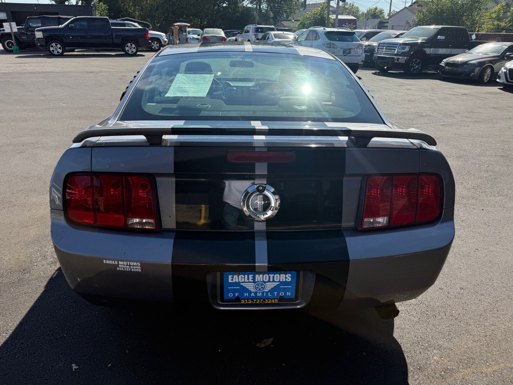 2006 Ford Mustang Image 7