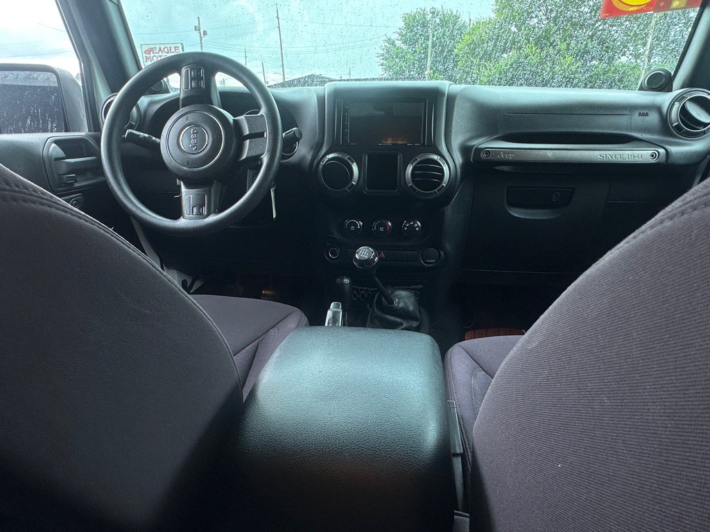 2013 Jeep Wrangler Unlimited Image 7
