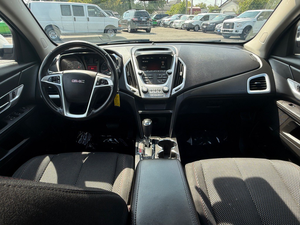 2017 GMC Terrain Image 12