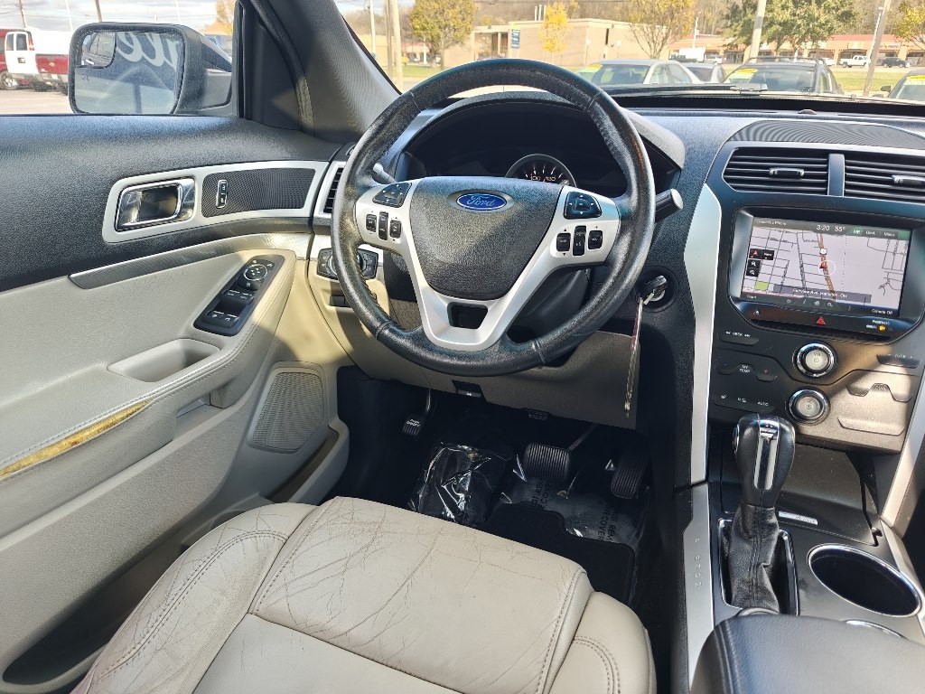 2014 Ford Explorer Image 22
