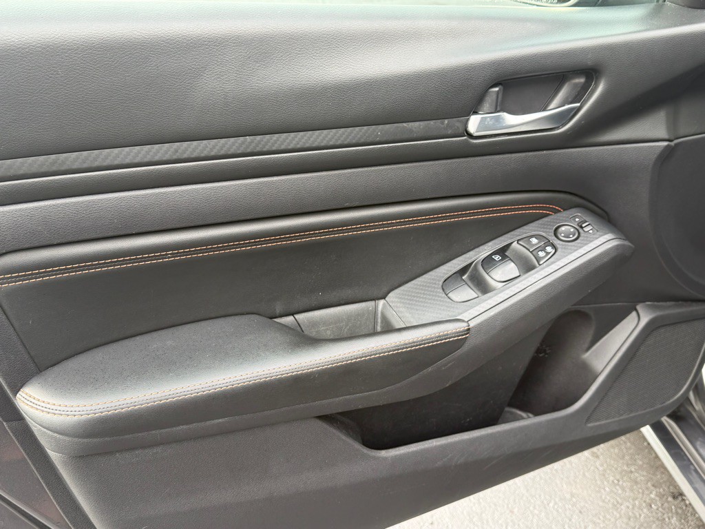 2019 Nissan Altima Image 4