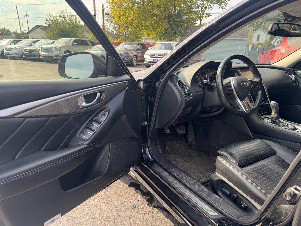 2018 INFINITI Q50 Image 8