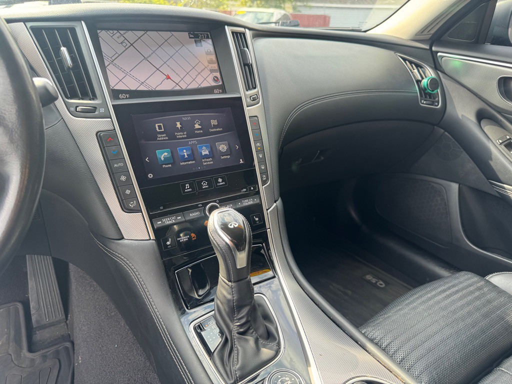 2018 INFINITI Q50 Image 10