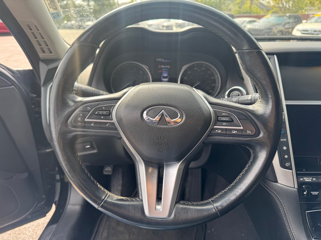 2018 INFINITI Q50 Image 18
