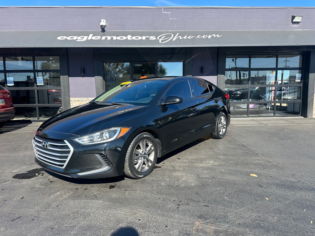 2017 Hyundai Elantra Image 3