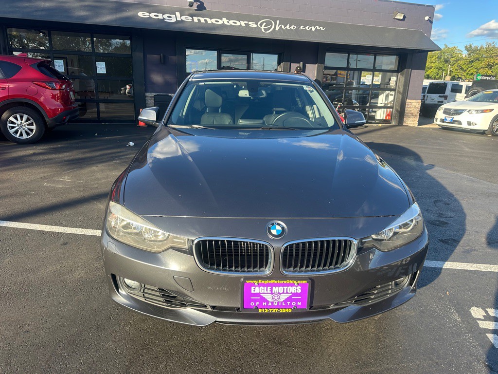 2015 BMW 3 Series Image 2