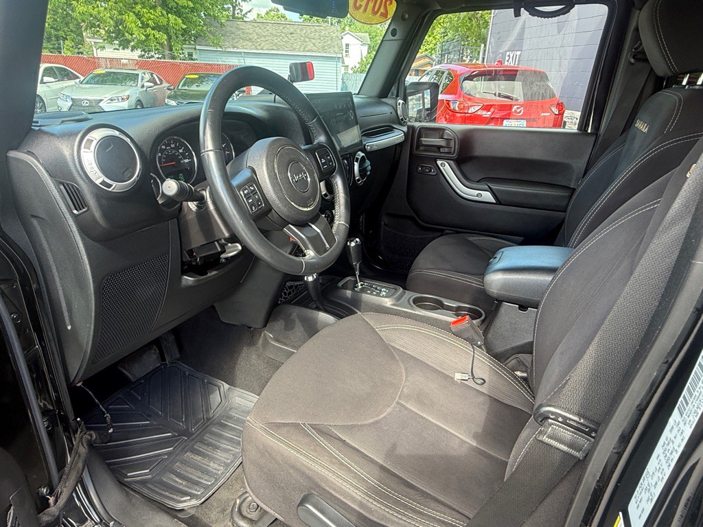 2015 Jeep Wrangler Unlimited Image 8