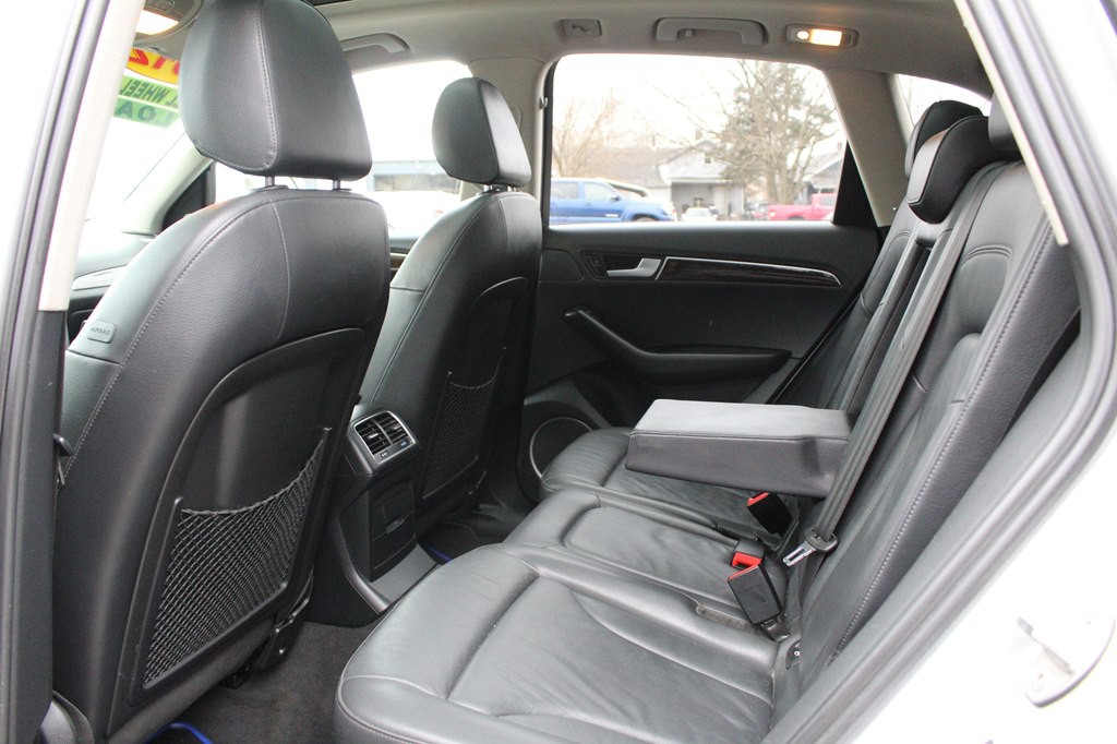 2012 Audi Q5 Image 9