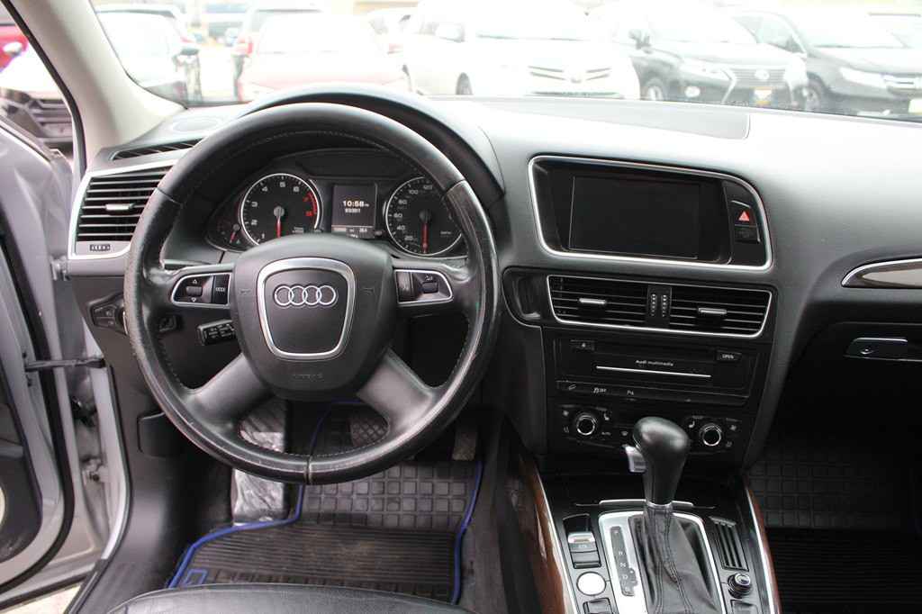 2012 Audi Q5 Image 11
