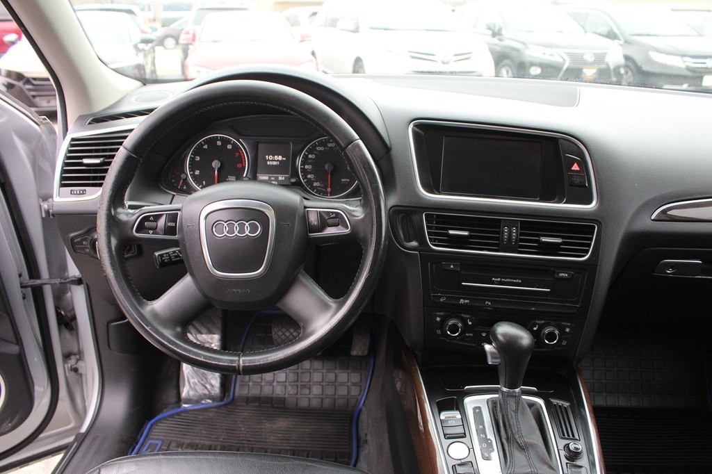 2012 Audi Q5 Image 12